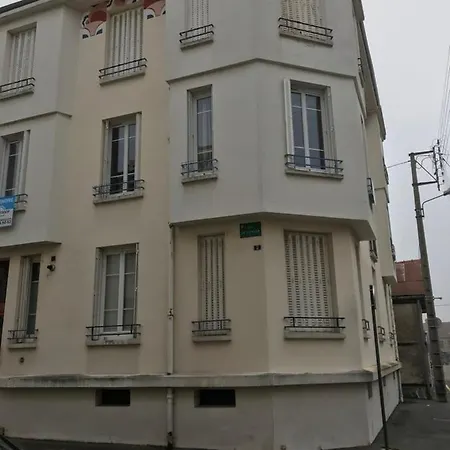 Maison Du Bonheur L Art De Vivre A La Francaise Logement Entier Avec Parking Sainte-Savine Buitenkant foto