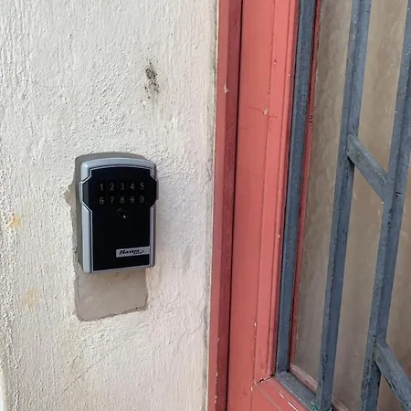 Maison Du Bonheur L Art De Vivre A La Francaise Logement Entier Avec Parking Sainte-Savine Buitenkant foto